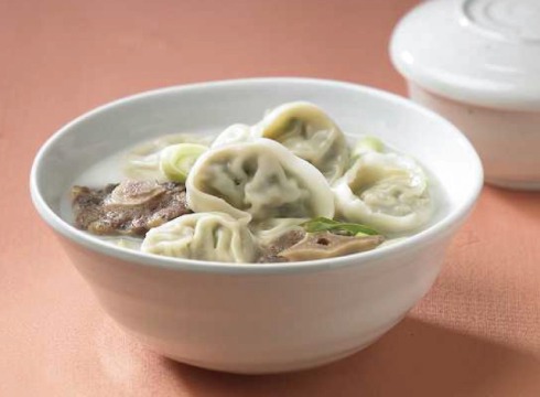 Hwagaejangtuh Mandu Guk