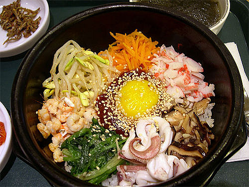 Hwagaejangtuh Seafood Dolsot Bibimbap